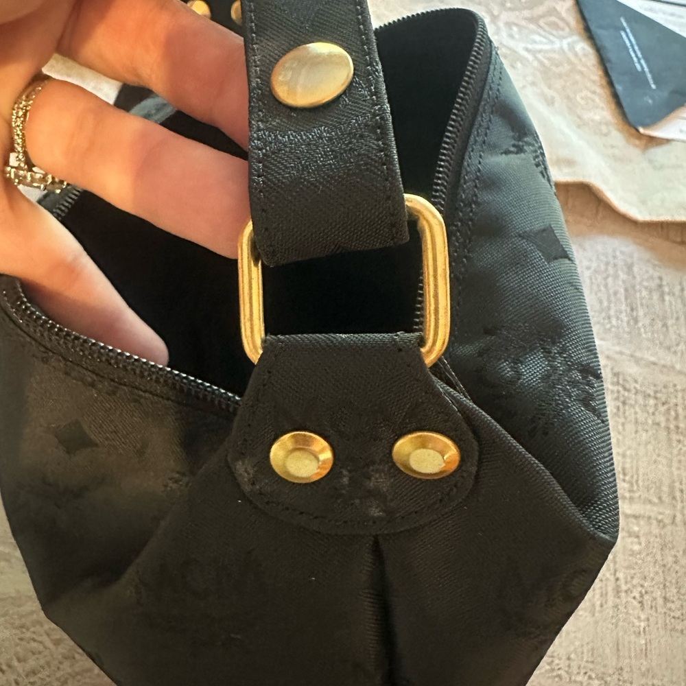 Rare- Mini- MCM Black arm Bag with Gold Accents!! Rare design - Picture 7 of 8